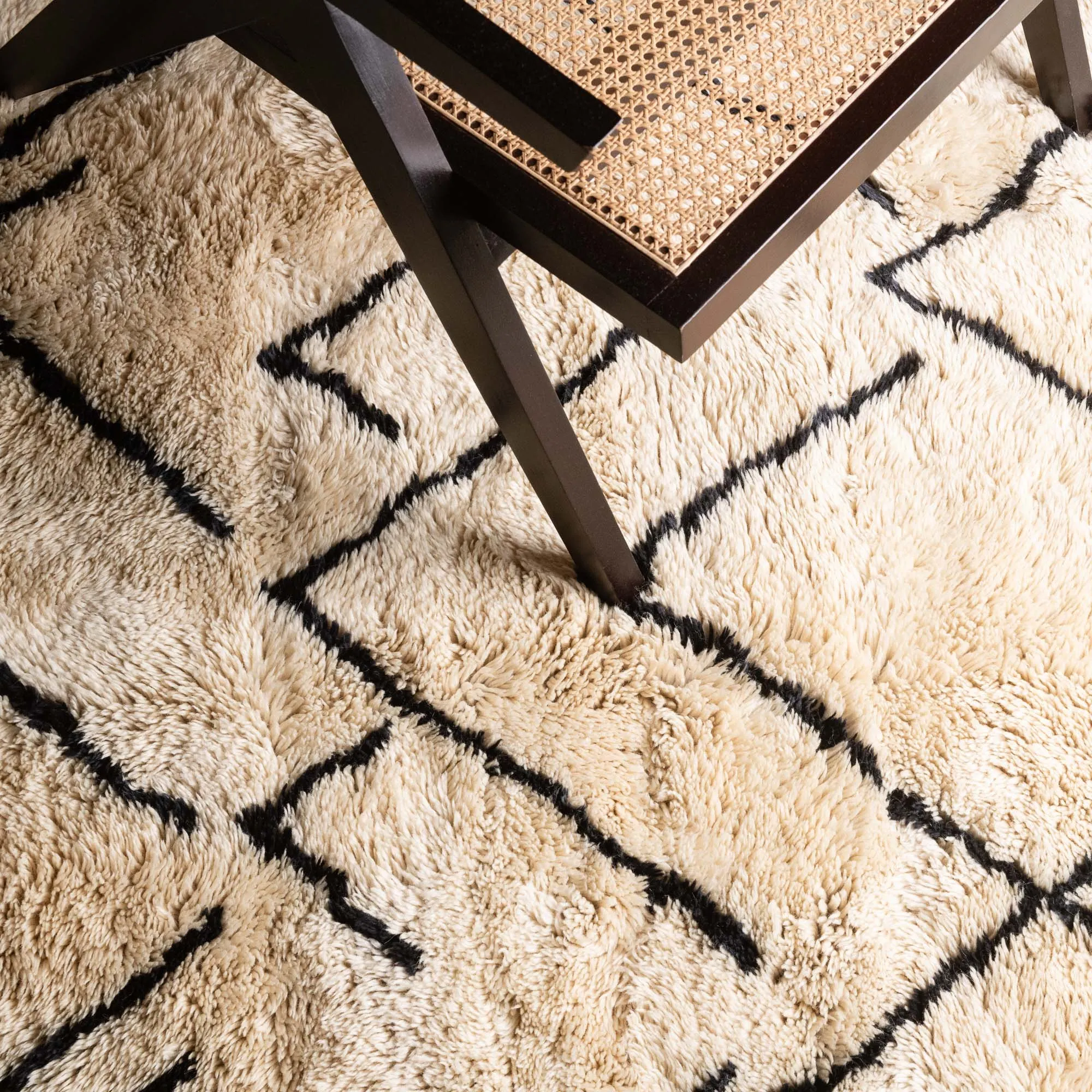 Atlas Mountains - Luxury Shag Moroccan Rug