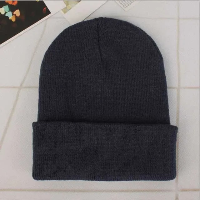 Custom Logo Embroidery skullies hat Solid Color Unisex-Adult