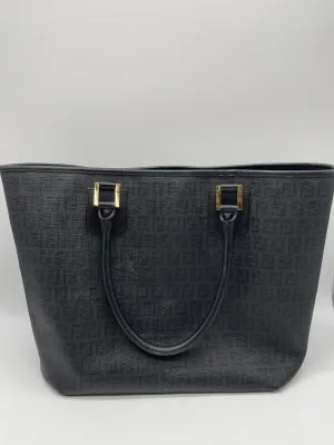 Handbag Luxury Designer By Fendi  Size: Large