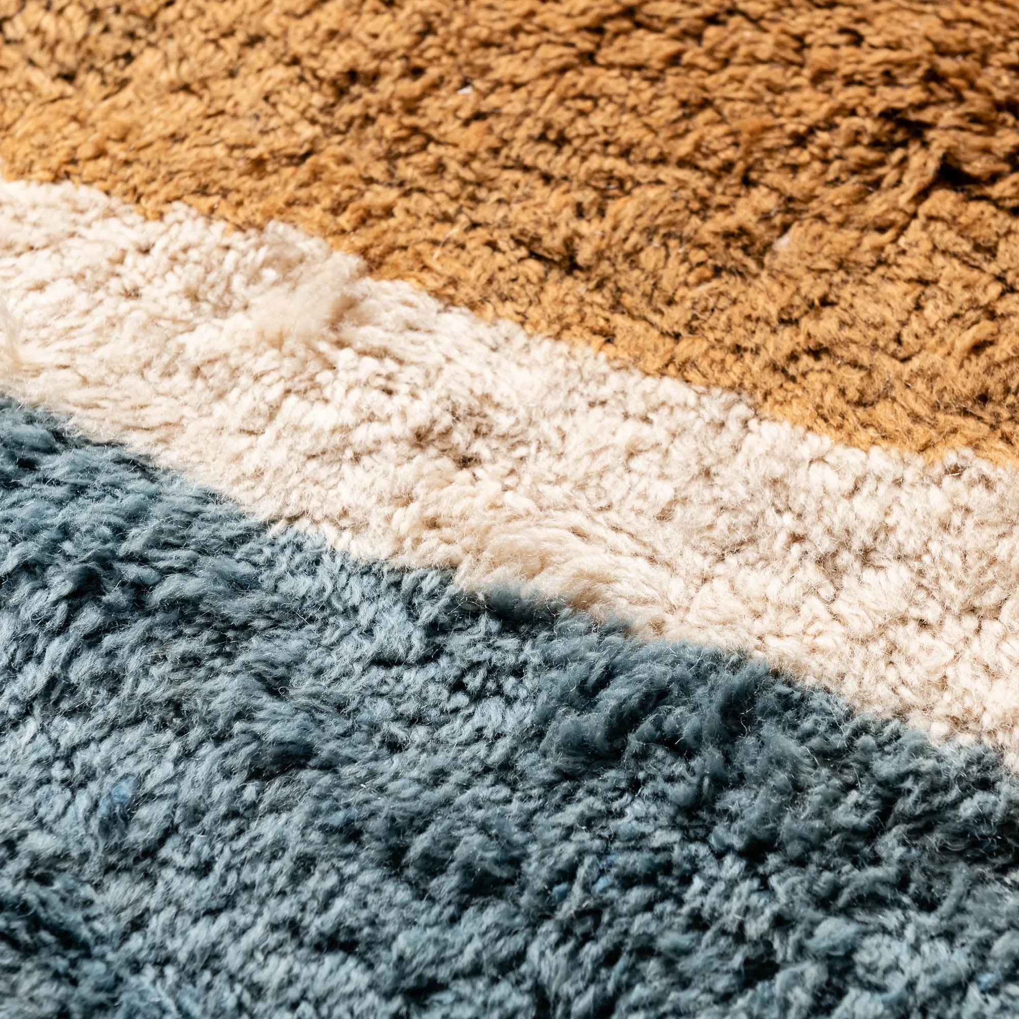 Joyful Horizon - Luxury Shag Moroccan Rug