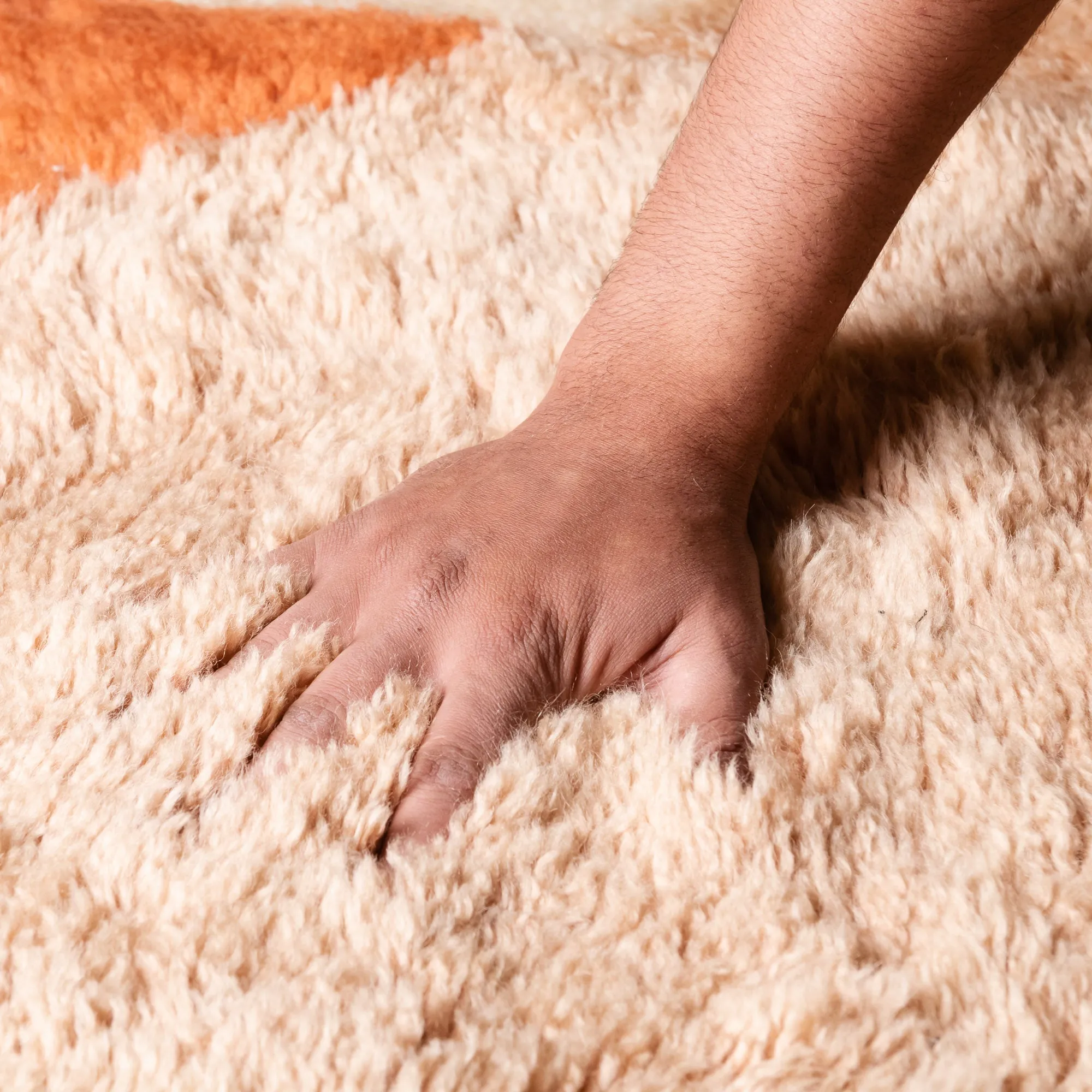 Luminescent Apricot Round - Luxury Shag Moroccan Rug