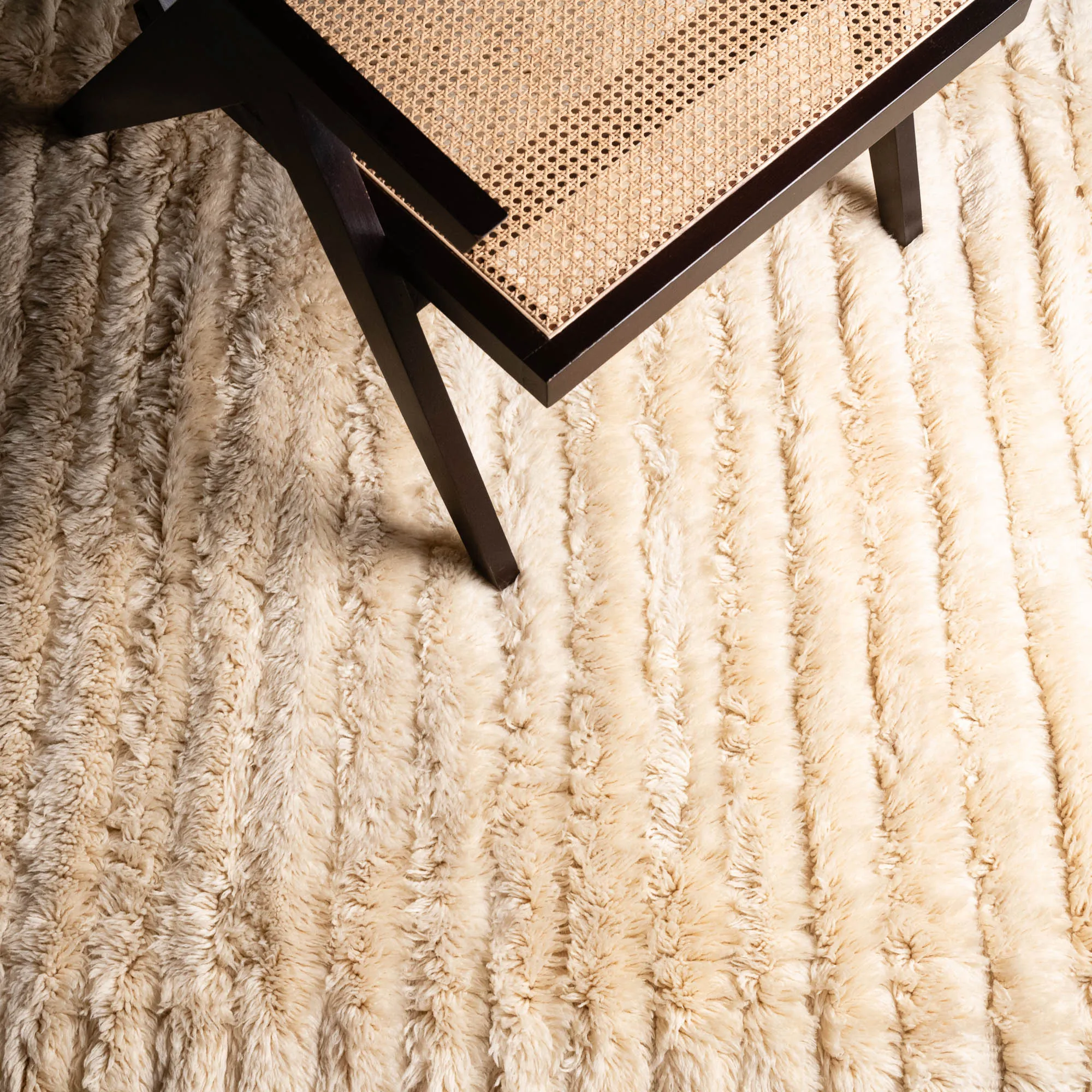Mist Lines - Luxury Shag Moroccan Rug