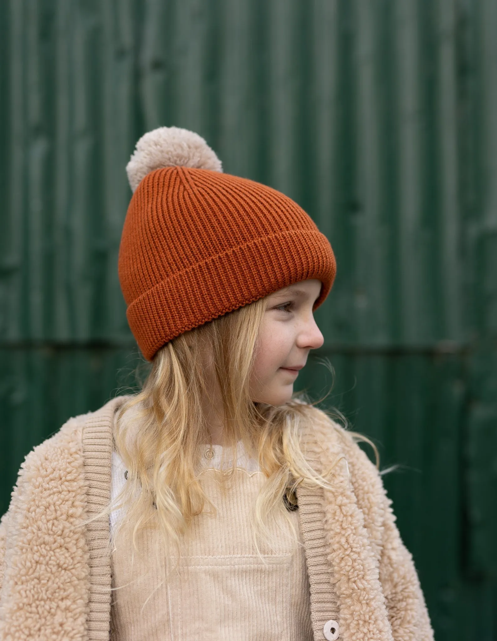 Oslo Merino Ribbed Beanie Chestnut