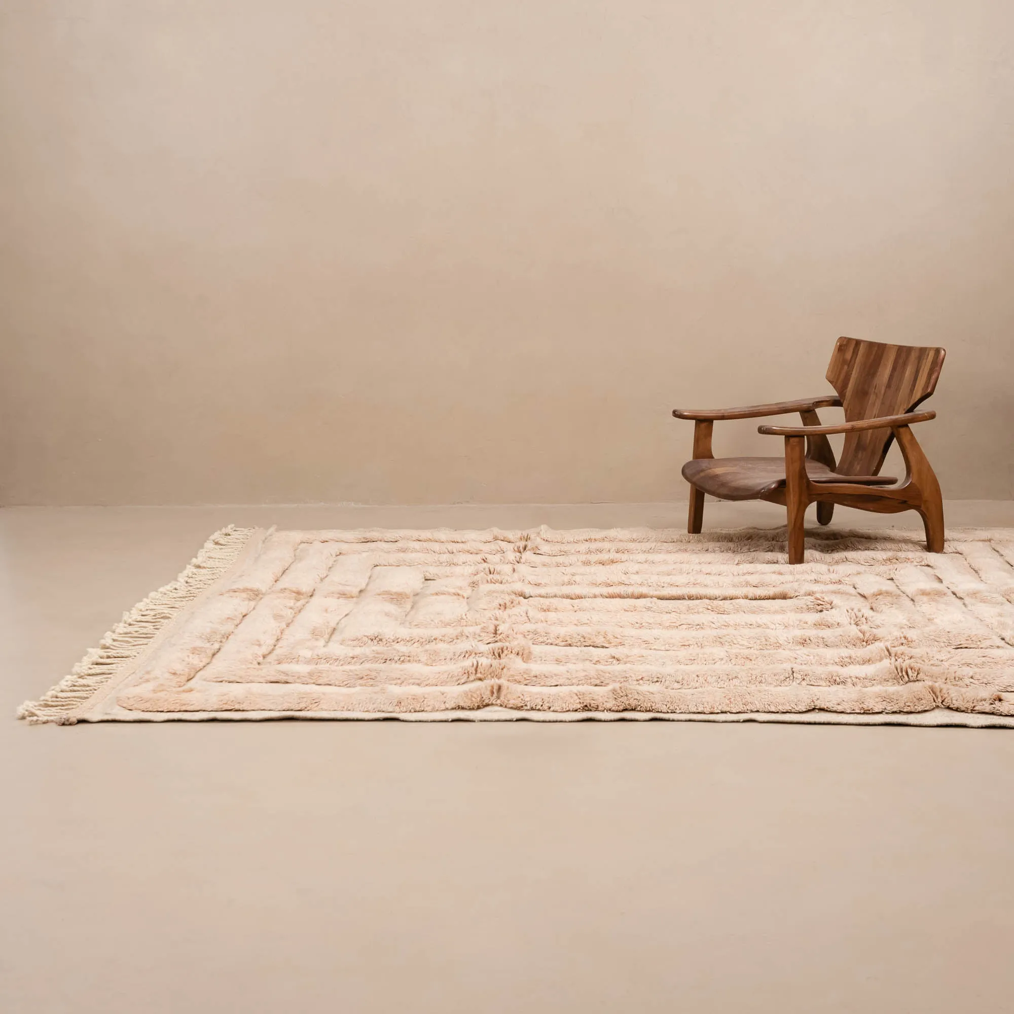 Soft Elegance - Luxury Shag Moroccan Rug