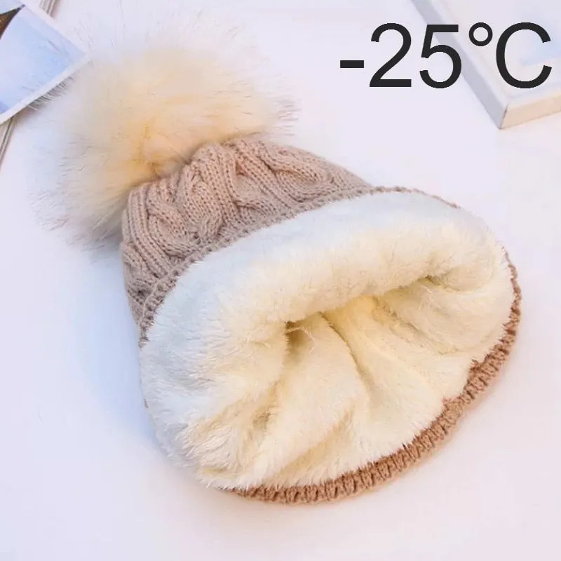 Women's Winter Bonnet